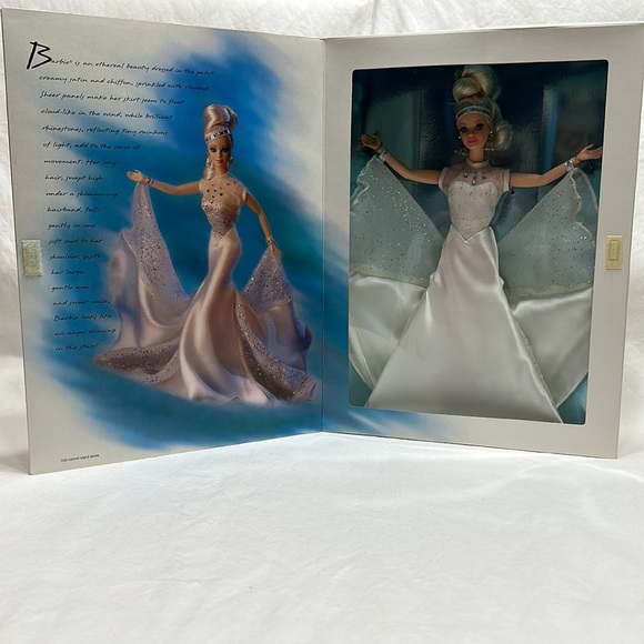 Barbie , CLASSIQUE COLLECTION - Picture 7 of 9